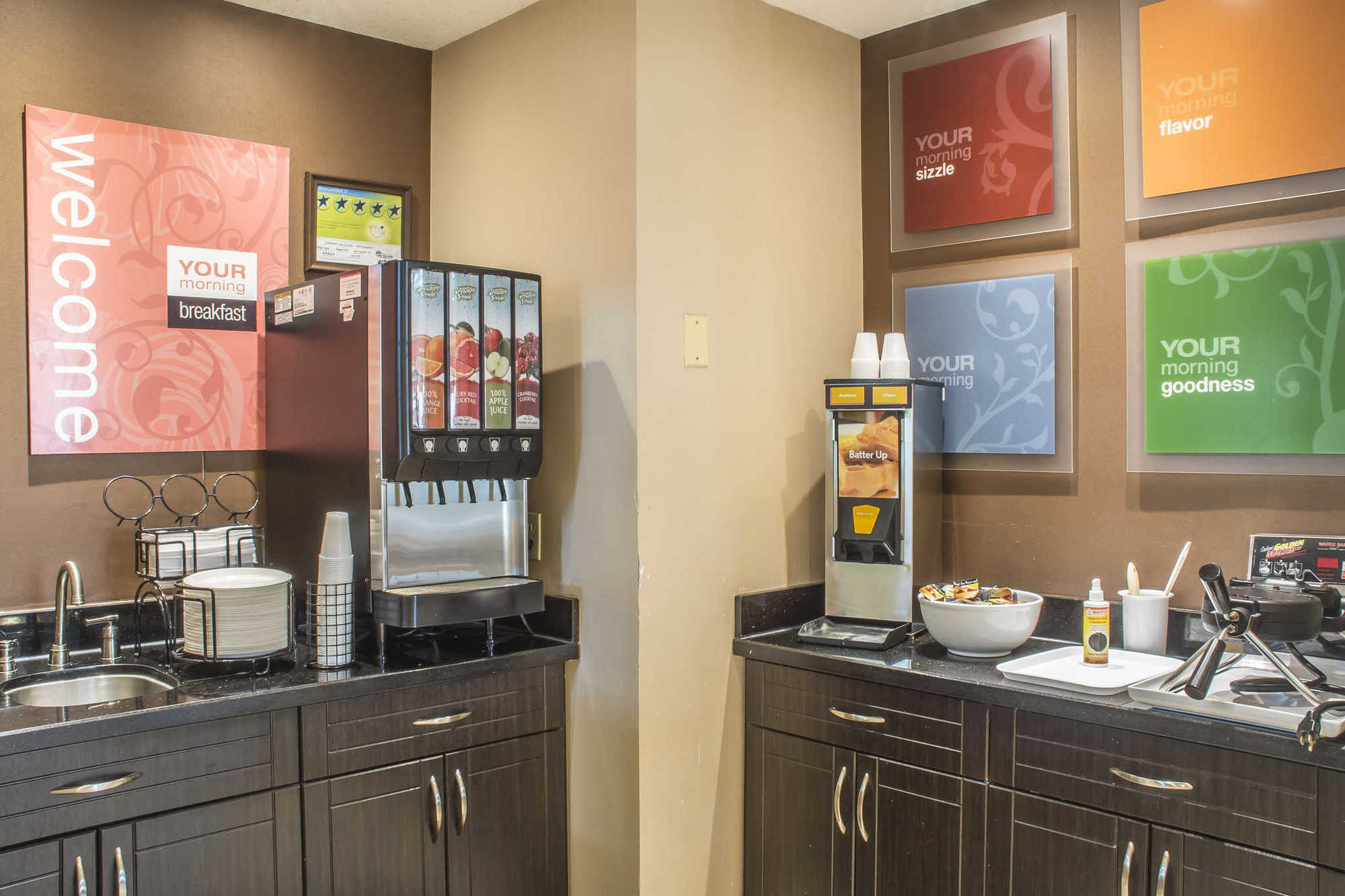 Comfort Inn & Suites Ambassador Bridge Віндзор Зручності фото